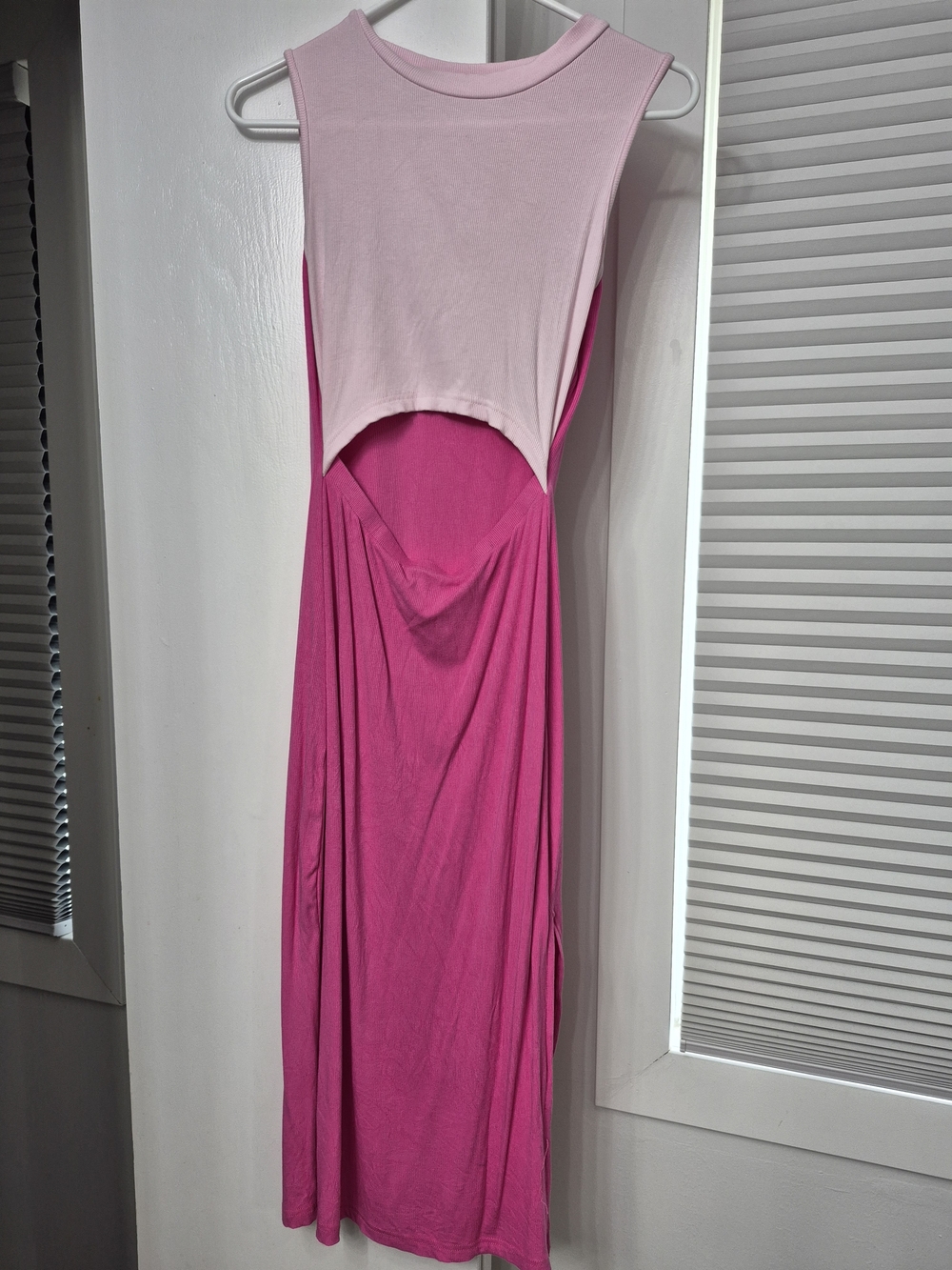 Sleeveless Pink Cutout Maxi Dress